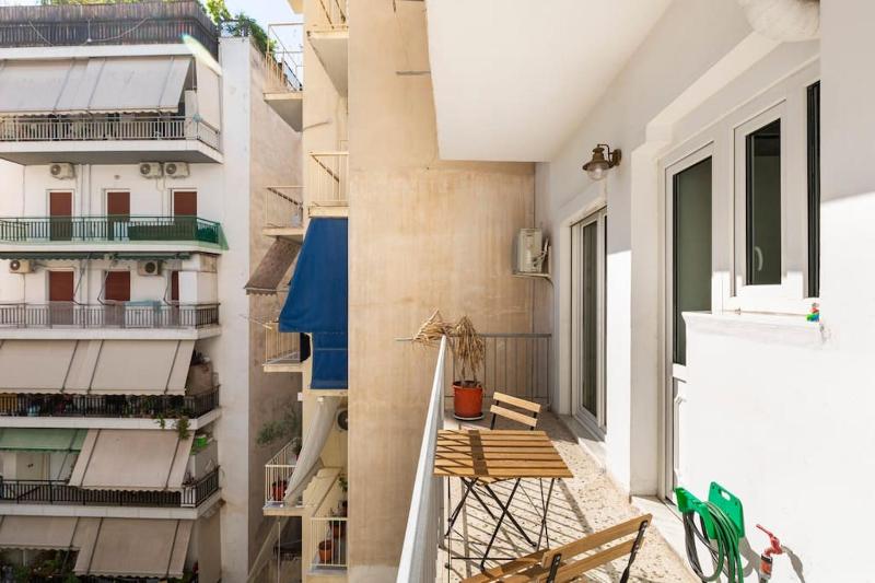 HeKo  Stylish Apartament | Koukaki - image 9