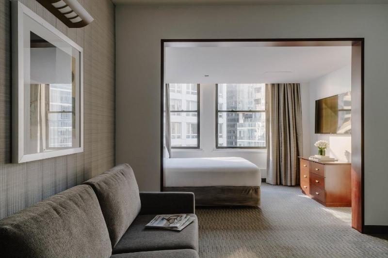 Club Quarters Hotel Wacker at Michigan - image 10