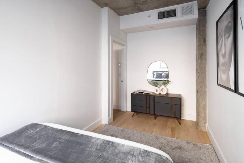 Luxury Full Floor Chelsea Apt St 7 - image 5