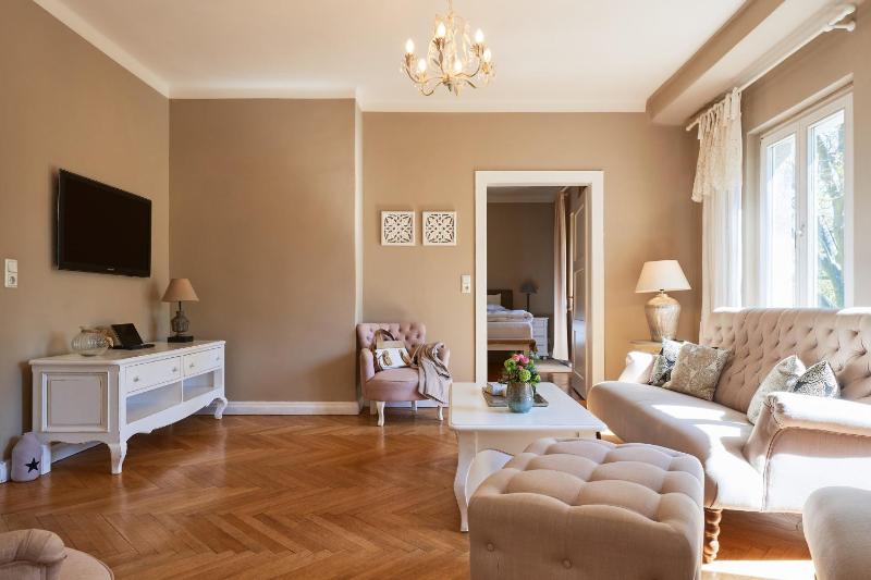 Two-Bedroom Apartment (Apartment 20) image 4