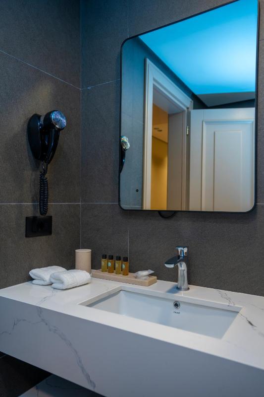 Hotel Mozart - image 15