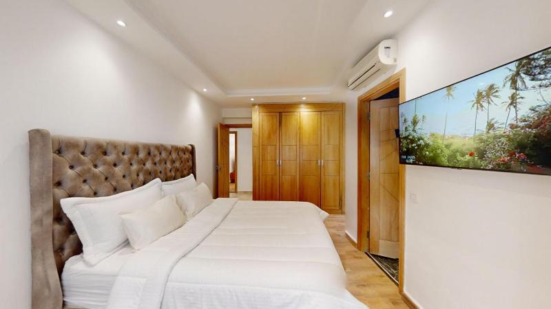 Villa F- Luxury 4 suites on a 5000sqm in the heart of Ambassadeurs - image 2