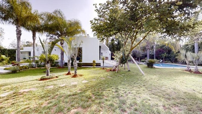 Villa F- Luxury 4 suites on a 5000sqm in the heart of Ambassadeurs - image 10