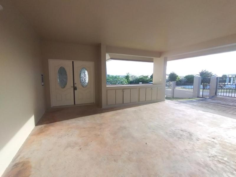 Four-Bedroom House image 3