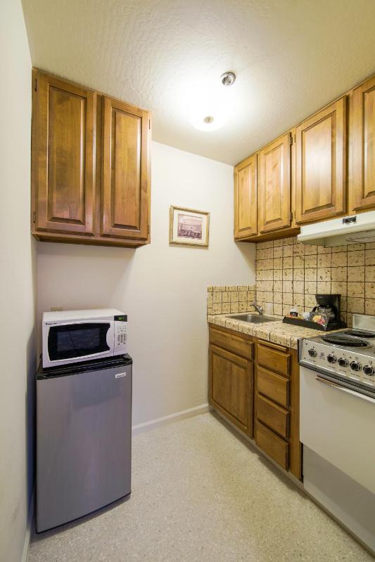 Master Suite image 3