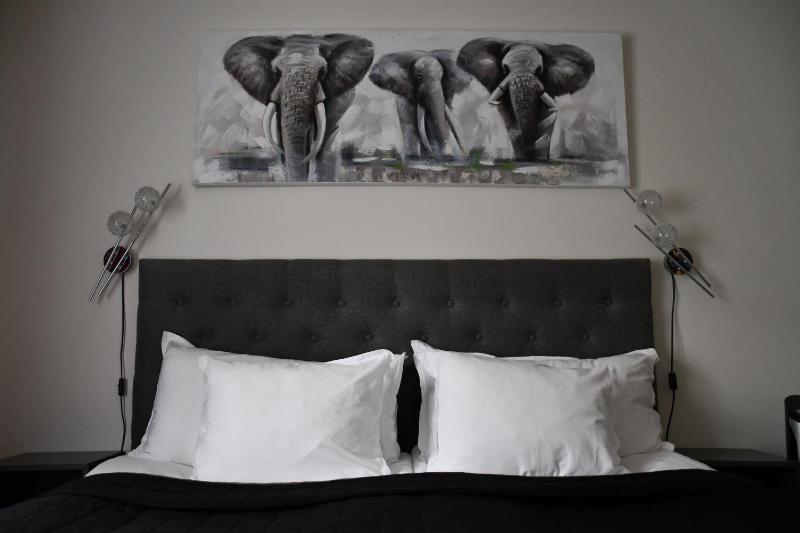 Double Room image 4