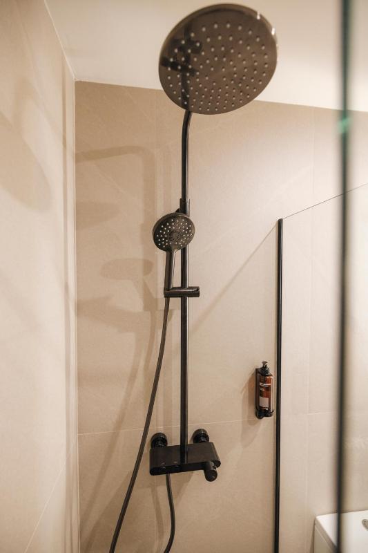 Deluxe Double or Twin Room image 1