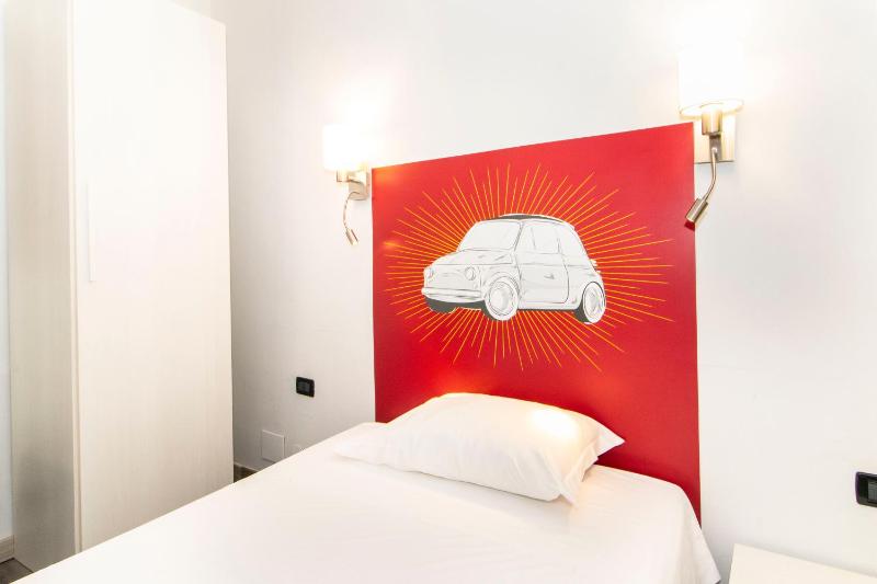 Economy Single Room image 1