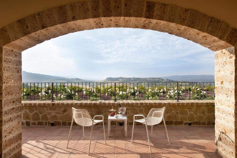 Suite image 1