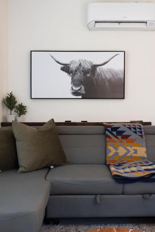 One-Bedroom House image 3