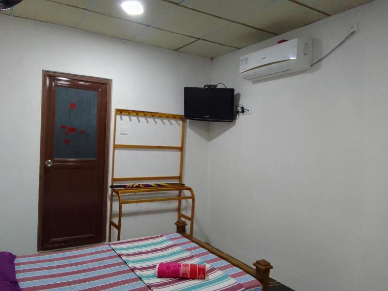 Double Room with Garden View image 1