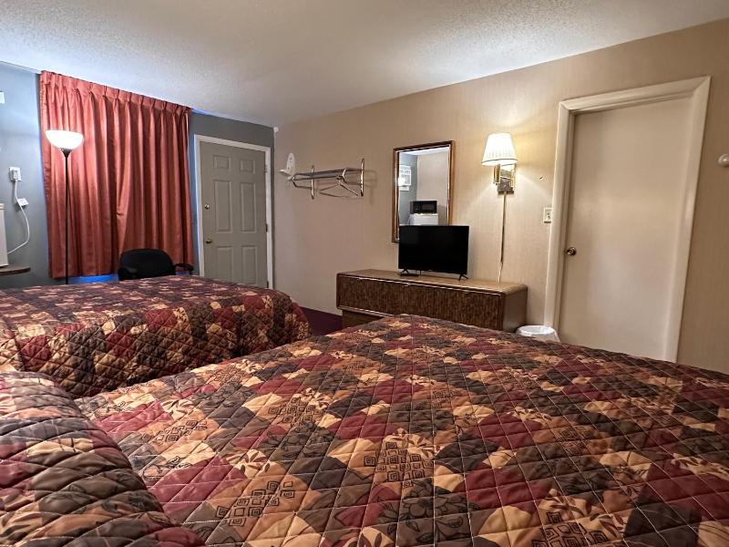 Standard Double Room image 4