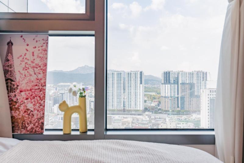 CentralViewSuite Residence Myeongdong - image 11