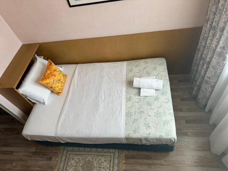 Single Room image 1
