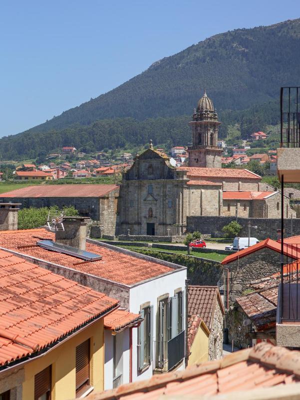 Superior Double or Twin Room with Sea View image 4