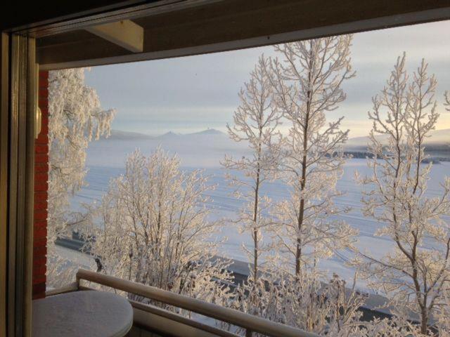 Apartment with Mountain View image 4