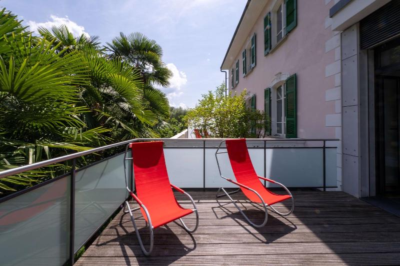Double Room with Terrace image 3