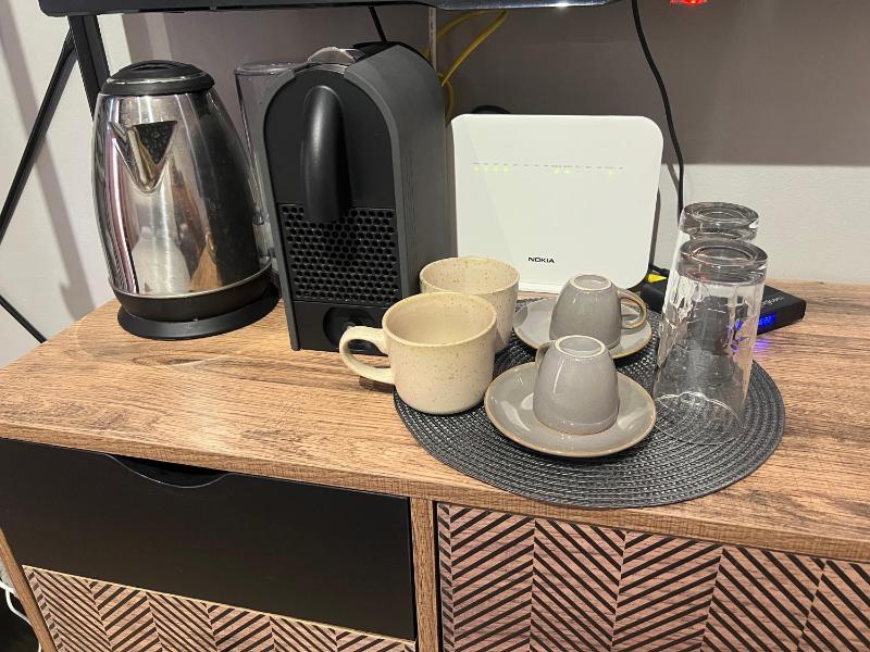 Tirana Blloku apartment - image 12