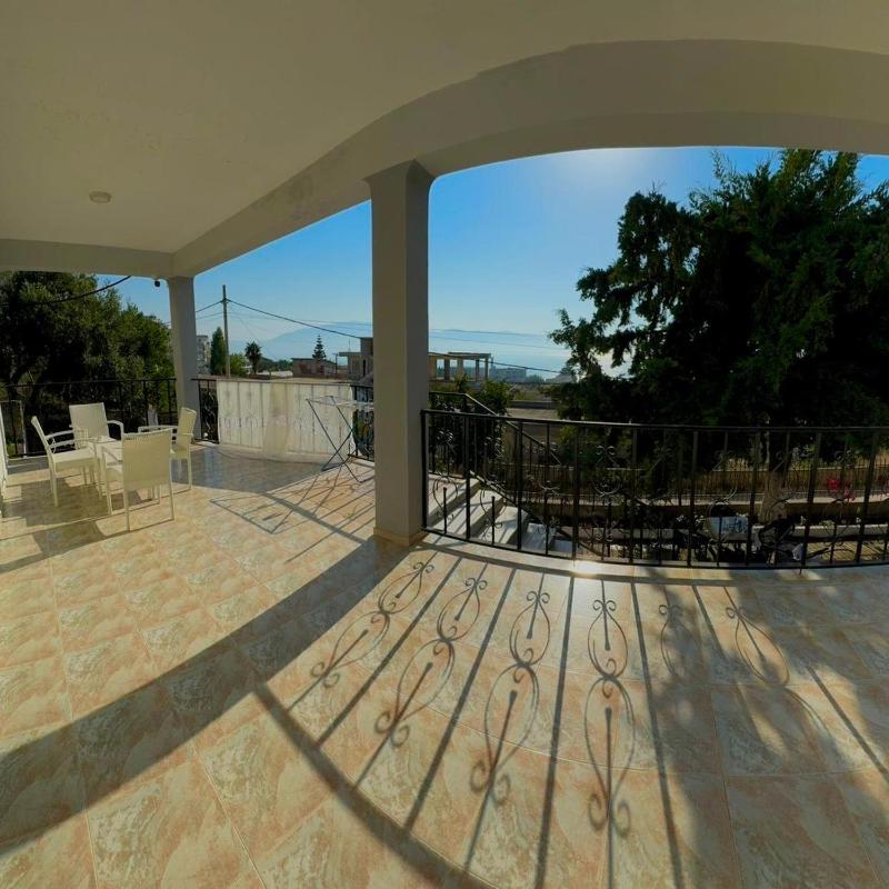 Valona Apartments - image 5