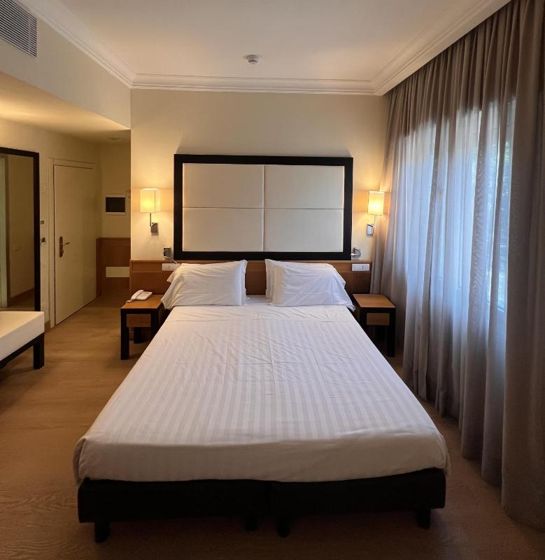 Double Room image 1