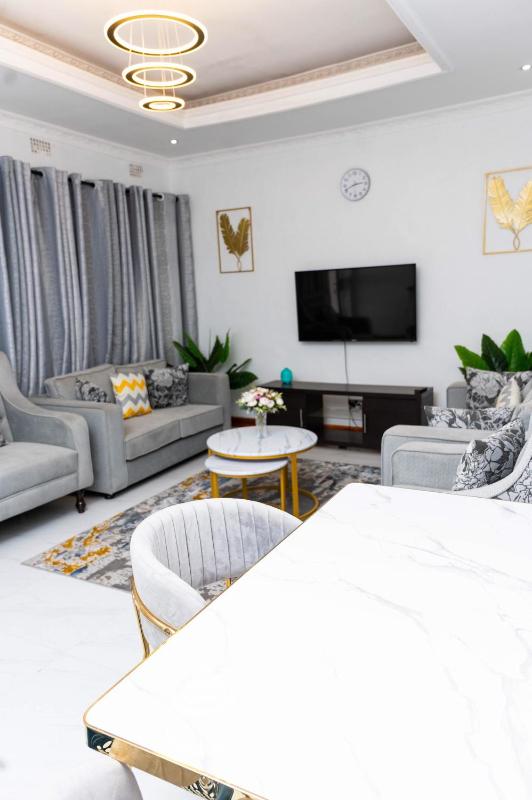 Emat Guesthouse - image 4