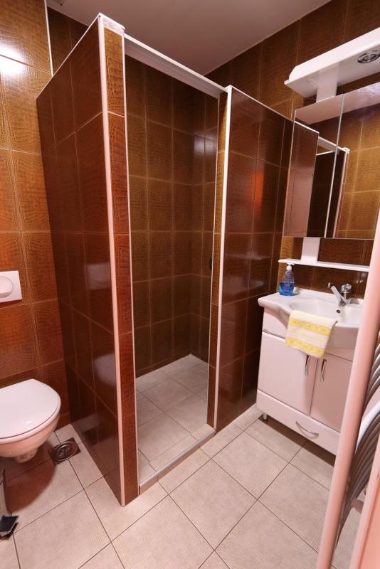 Studio Apartmani UZOR - image 12
