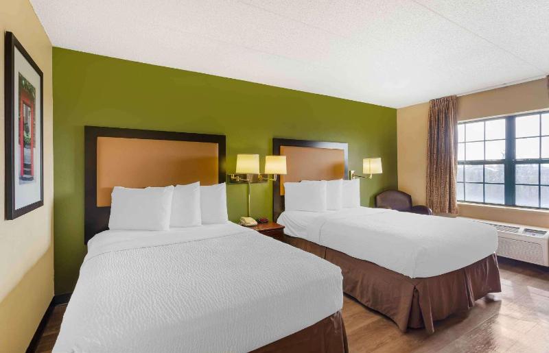 Studio with 2 Double Beds - Non-Smoking image 1