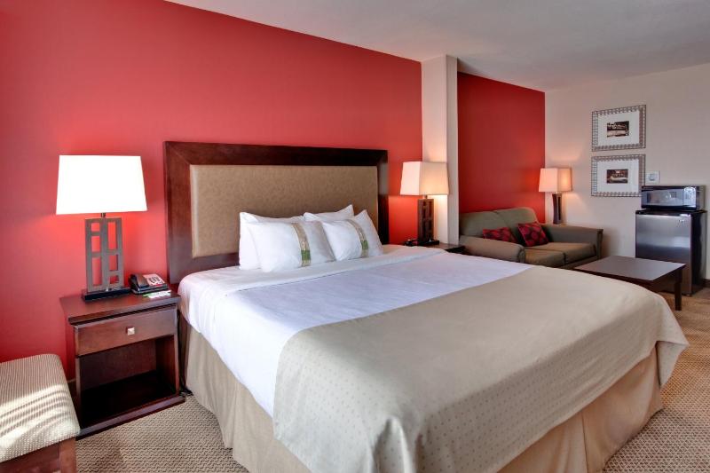 Standard Room image 2