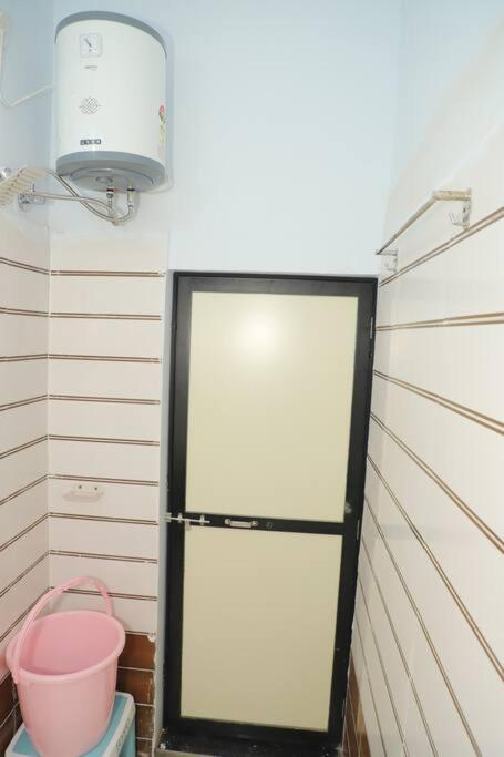 Satkar Home Stay - image 19