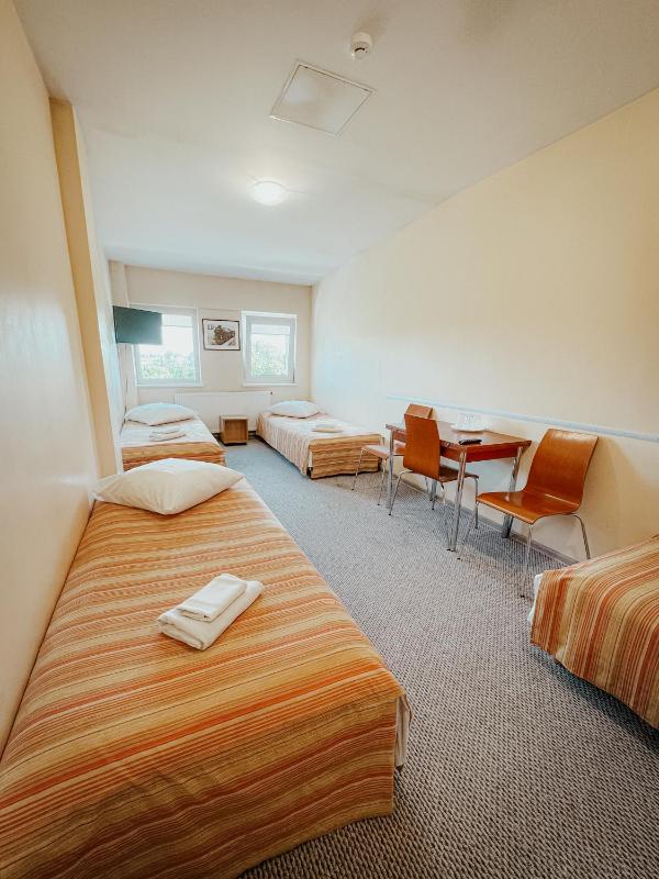 Quadruple Room with Shared Bathroom image 1