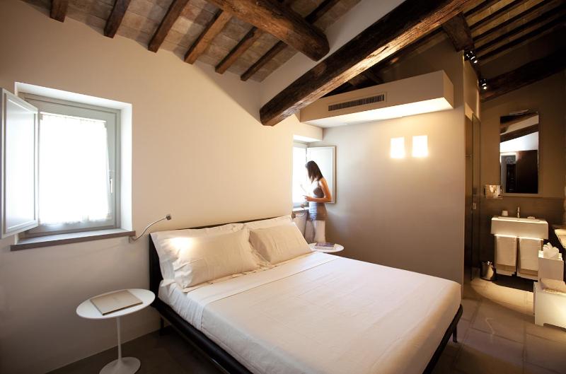 Deluxe Room with Spa Access image 4