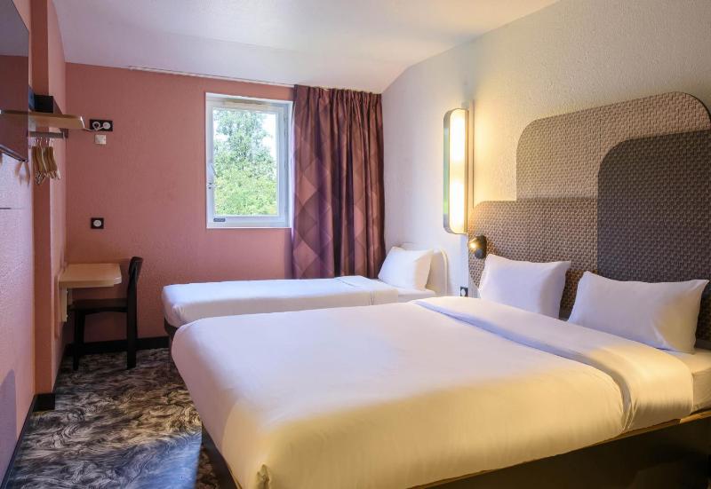 Triple Room image 4