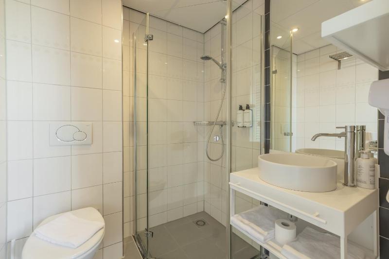 Single Room image 1