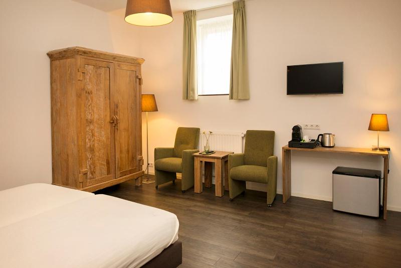 Comfort Double Room image 3