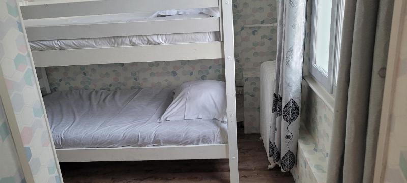 Quadruple Room with Bunk Bed image 1