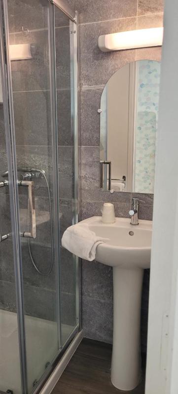 Triple Room image 4