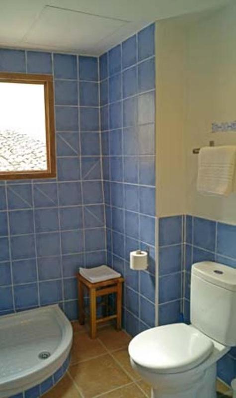 Double or Twin Room image 3