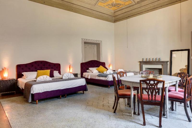 Tintori Luxury Palace by Mamo Florence - image 6