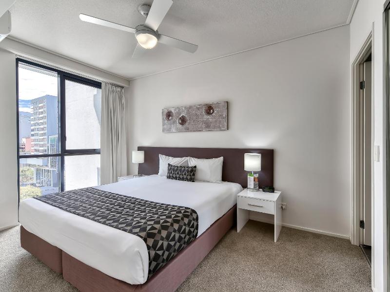 SKD Suites - image 11