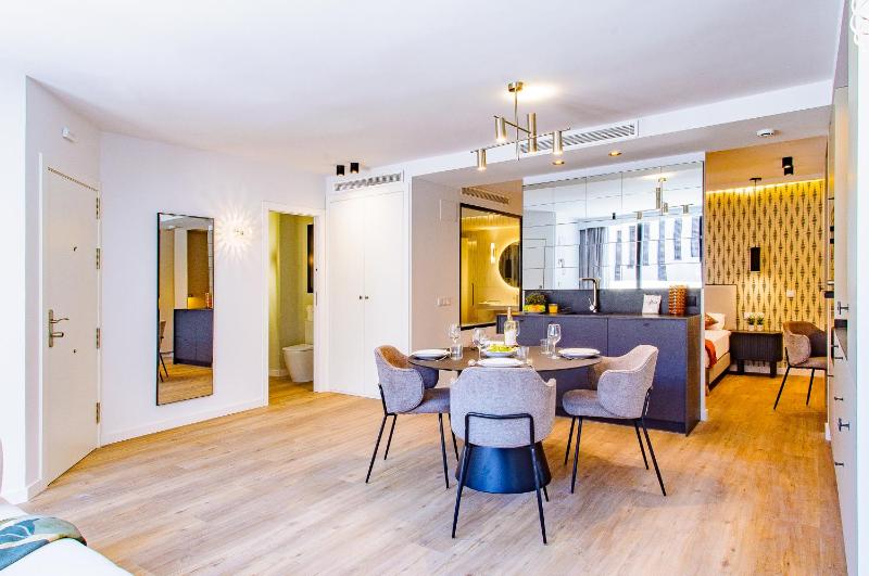 Myflats Premier Suites - image 22