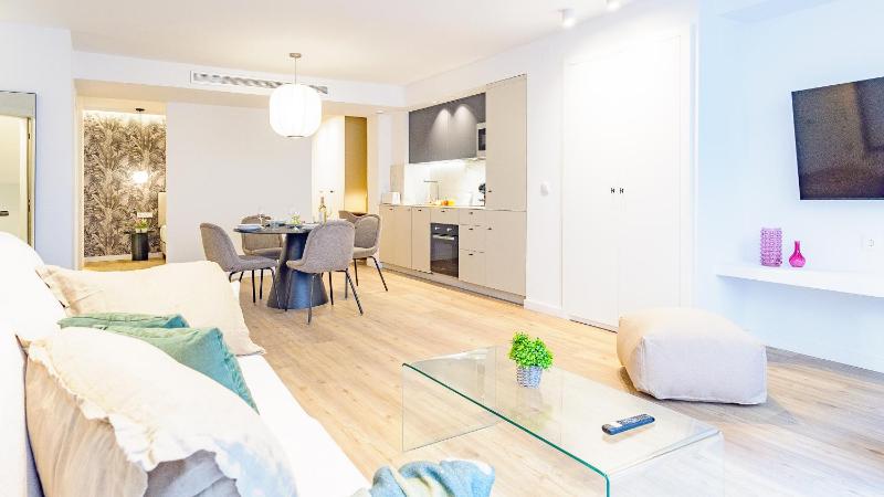 Myflats Premier Suites - image 29