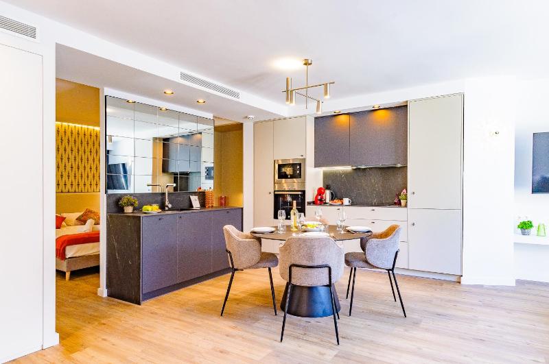 Myflats Premier Suites - image 7