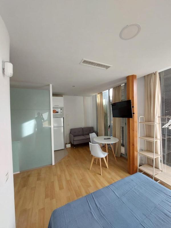 Apartamento Carreteria Centro Málaga - image 2
