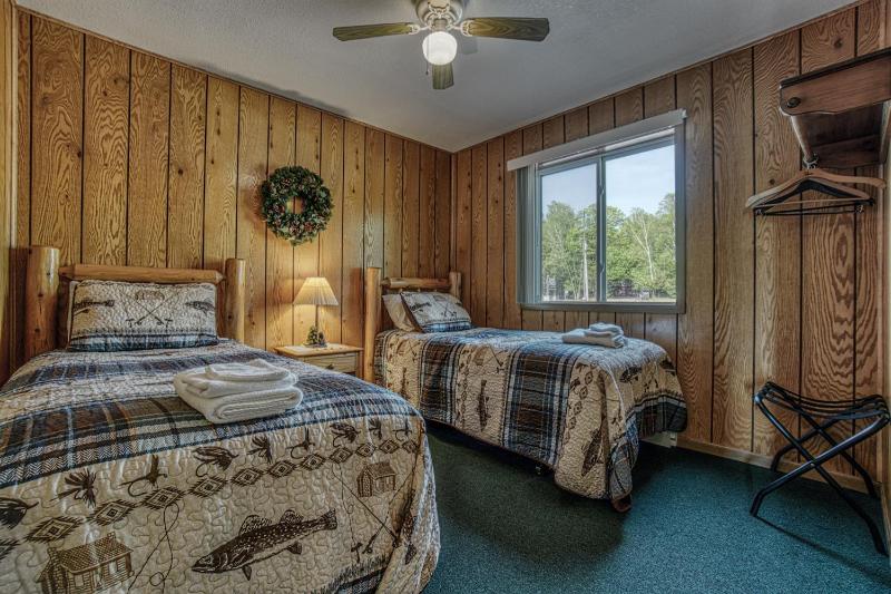 Two-Bedroom Suite image 4