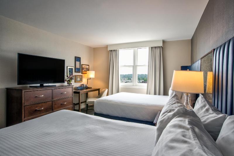 Double Room with Two Double Beds image 4