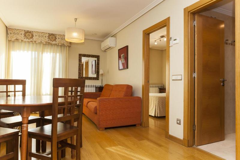 Hotel Sercotel Tres Luces - image 10