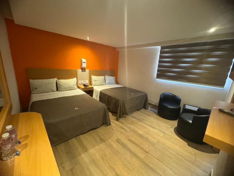 Hotel Moctezuma La Villa - image 1