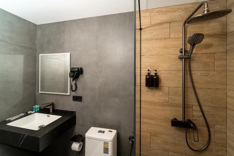Budget Triple Room image 3