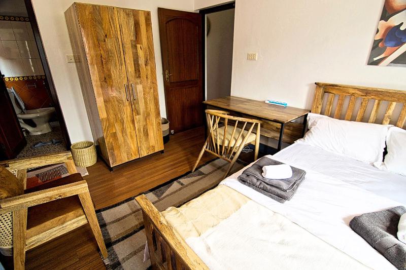 Wanderer's Home Double Bedrooms with Living and Kitchen - A home away from home - image 10
