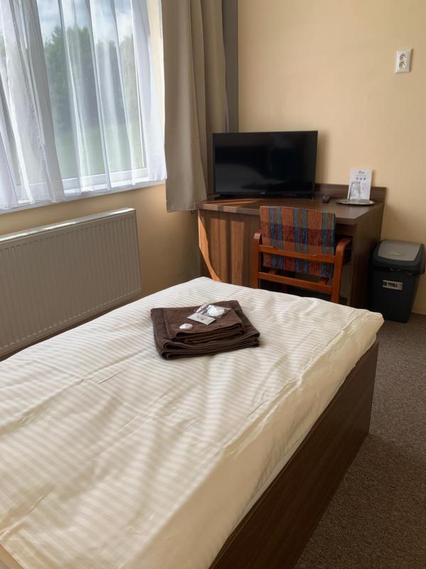 Single Room image 1
